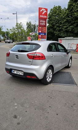 Kia Rio cena 21500 przebieg: 140000, rok produkcji 2012 z Warszawa małe 106